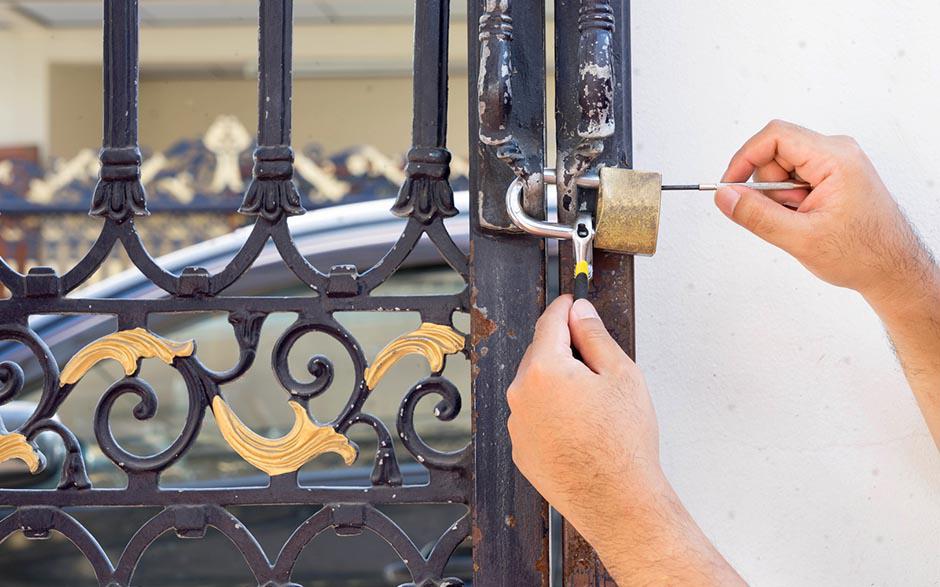 changer serrure porte fenetre Marseille 7