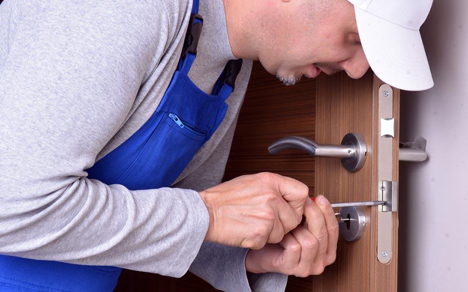 changer serrure porte fenetre Marseille 7